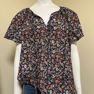 NWT - Simple Fun floral short sleeve blouse - Size 2XL